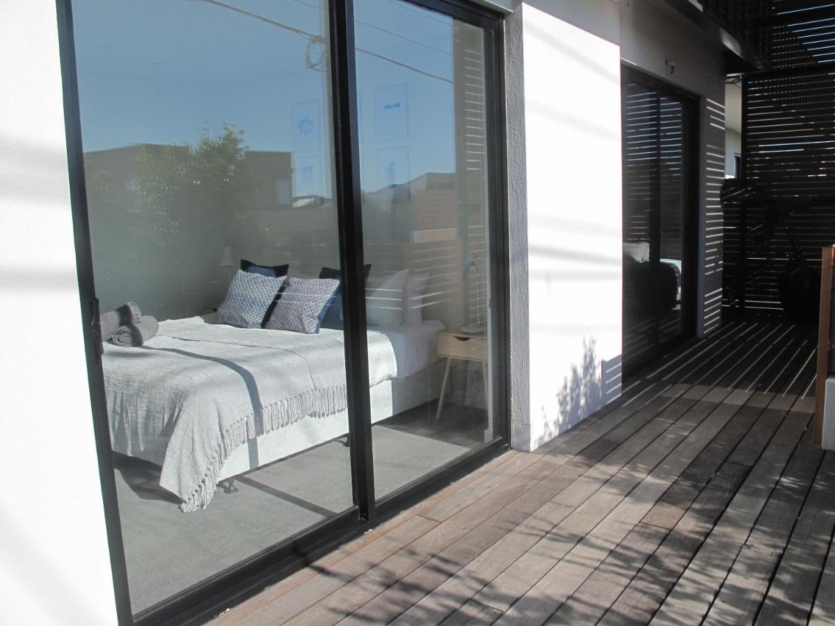Modern 3 Bedroom Apt With Free Parking, Netflix, Wifi & Welcome Wine By Bnb Pro Melbourne Exterior foto