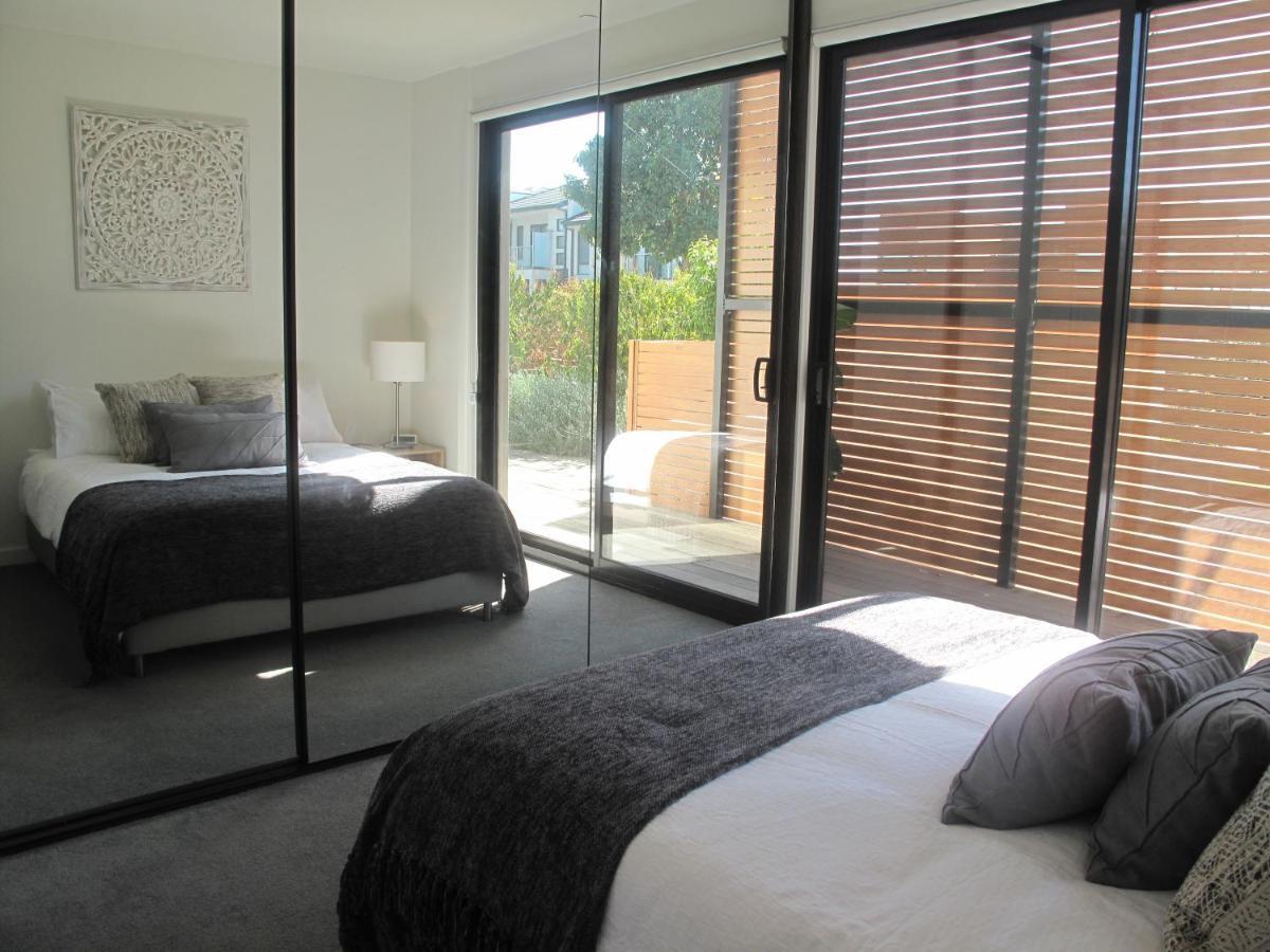 Modern 3 Bedroom Apt With Free Parking, Netflix, Wifi & Welcome Wine By Bnb Pro Melbourne Exterior foto